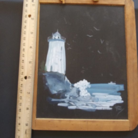 Vintage artist signed Loran Percy Lighthouse theme Painting on a School Slate - Picture 9 of 15